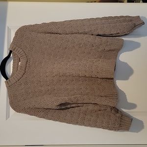 Crew neck fuzzy sweater taupe